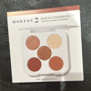 Eyeshadow palette by Morphe - beautiful neutral shades - new